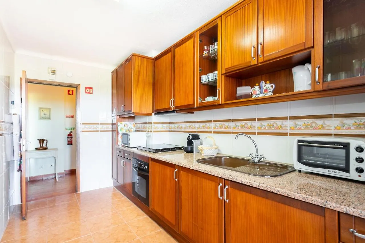 Whome | Vilamoura Sunny Apartment Quarteira